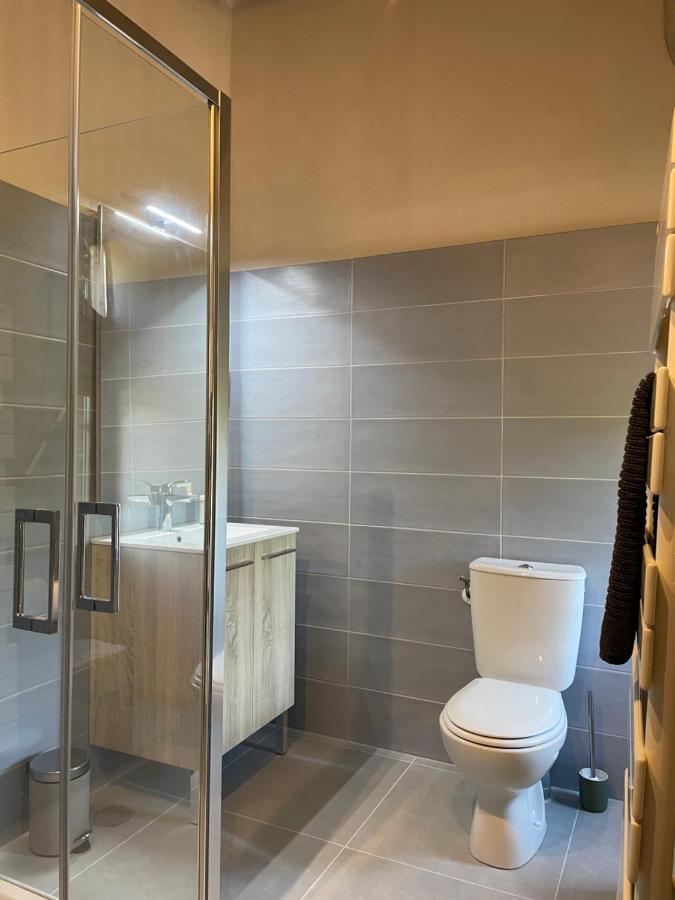 Chateau De Latour Sur Sorgue Appartement
