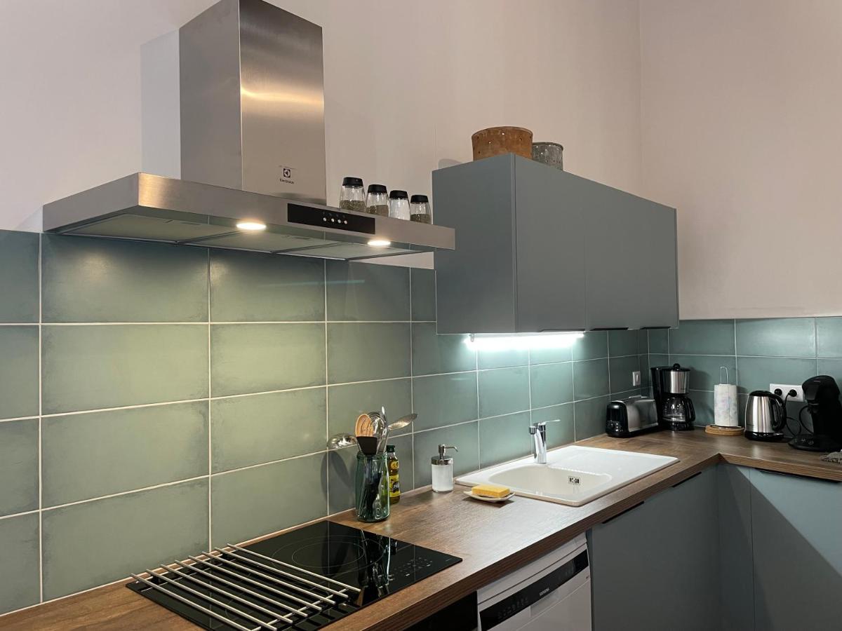 Chateau De Latour Sur Sorgue Appartement *